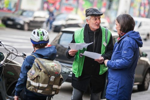 voluntario. voluntariado. Información en calle, DD