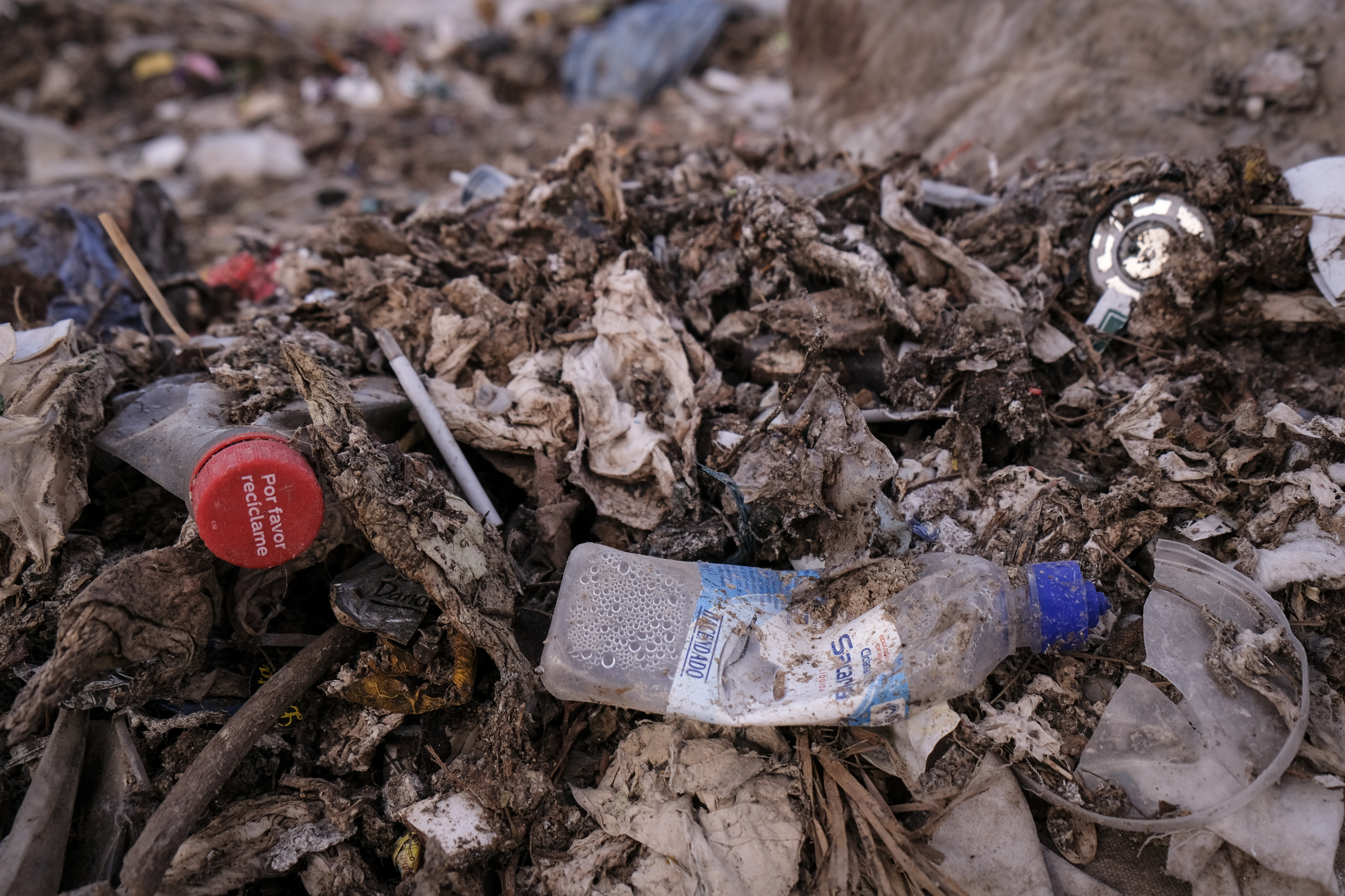 Acción contra el plástico en Valdemingómez