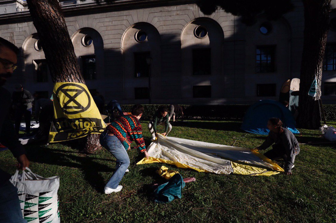 Acampada por el clima en Nuevos Ministerios