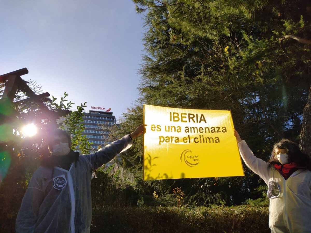 Protesta ante Iberia en Madrid