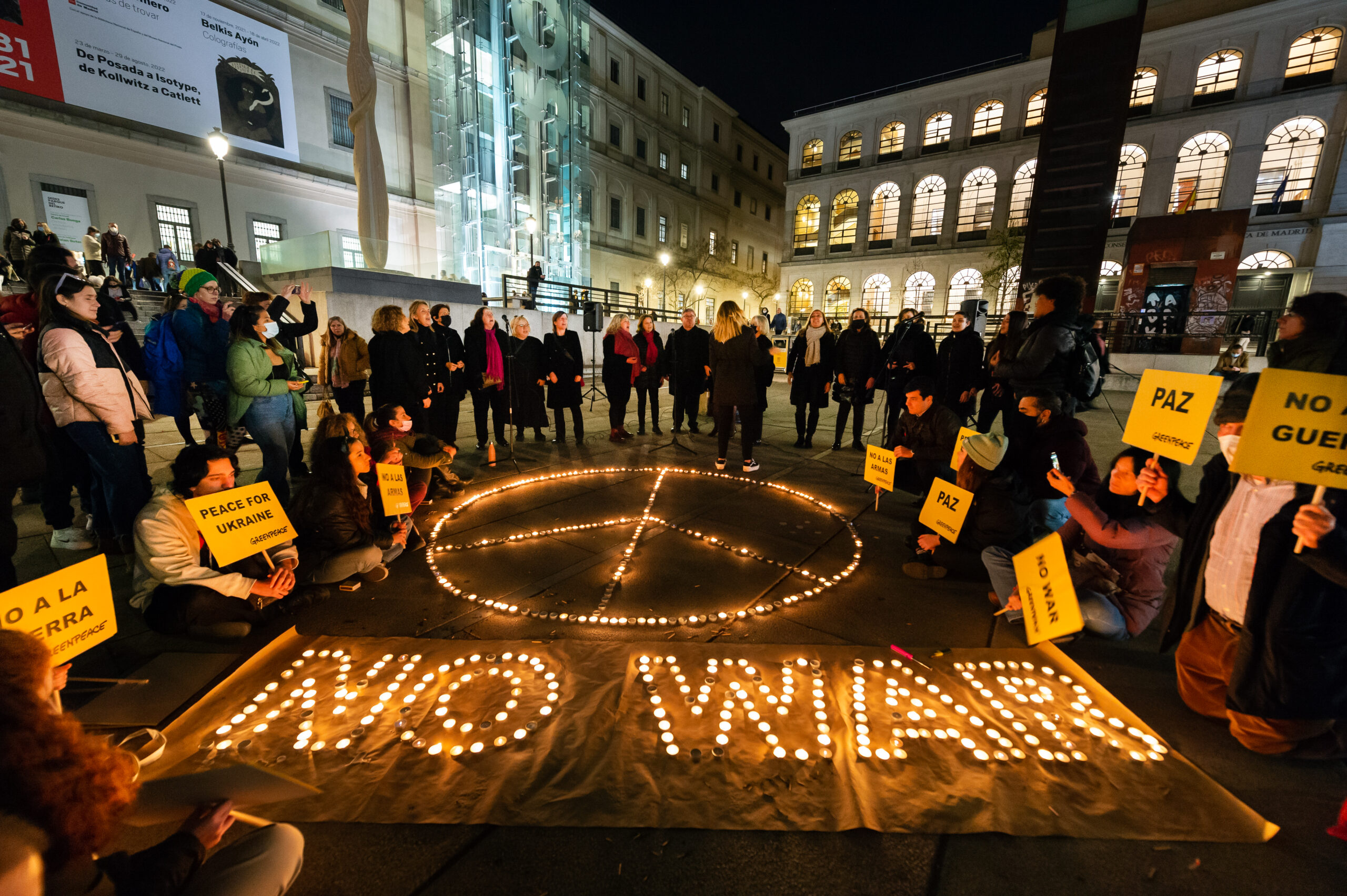 Vigilia en Madrid por la paz Ucrania. ©Greenpeace/Mario Gómez